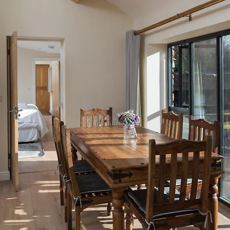 Holiday home East Wing Bristol