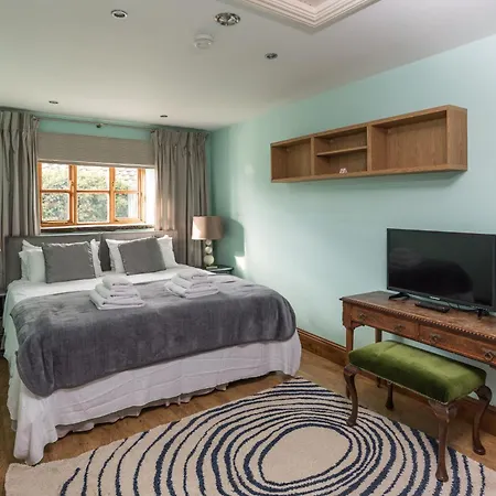 Holiday home East Wing Bristol