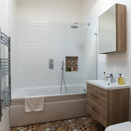 Сasa de vacaciones East Wing