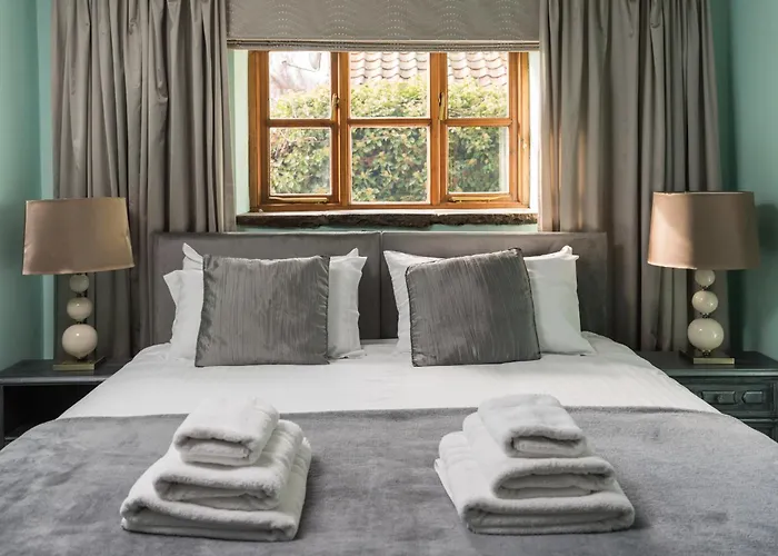 East Wing Dom wakacyjny